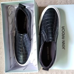 Jenn Ardor black slip on shoes